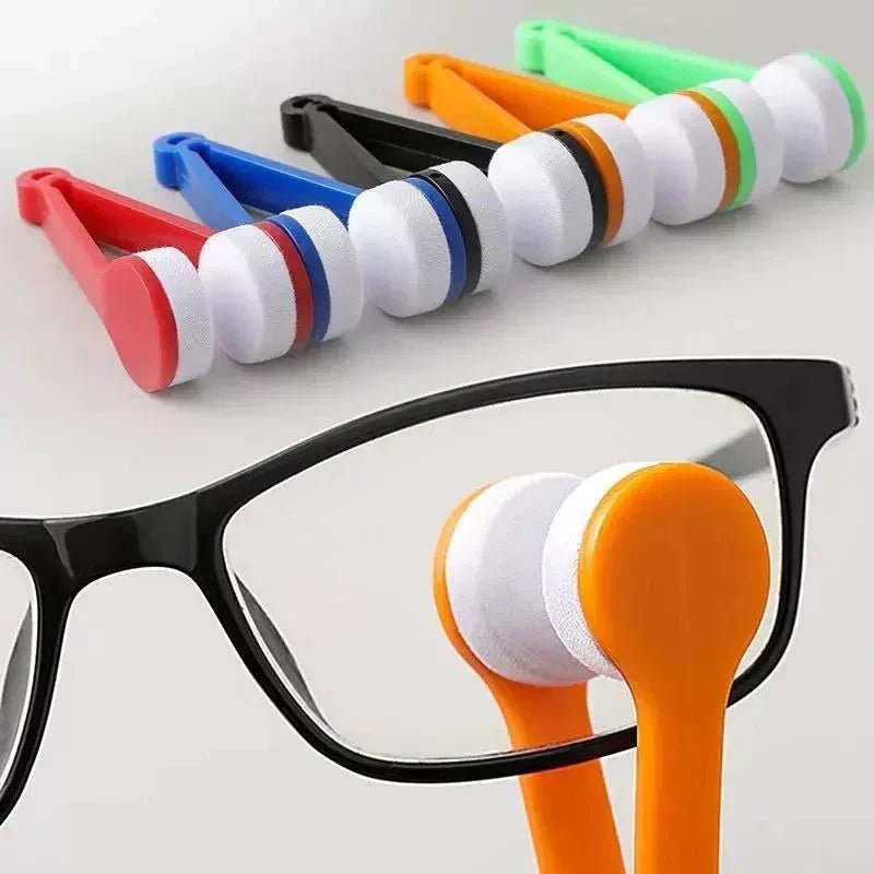 2-in-1 Microfibre Lens Cleaner